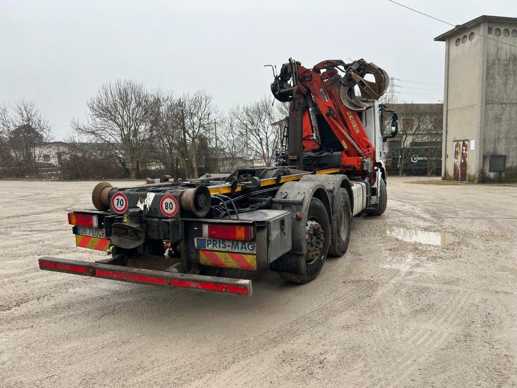 IVECO STRALIS 260S42 SCARRABILE USATO CON GRU - Крюковой мультилифт: фото 5 IVECO STRALIS 260S42 SCARRABILE USATO CON GRU - Крюковой мультилифт: фото 5