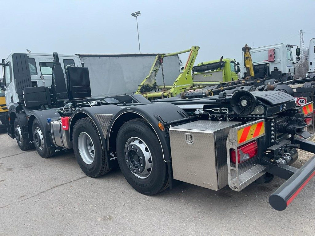 IVECO X-WAY AD350X480YPS SCARRABILE NUOVO - Крюковой мультилифт: фото 4 IVECO X-WAY AD350X480YPS SCARRABILE NUOVO - Крюковой мультилифт: фото 4