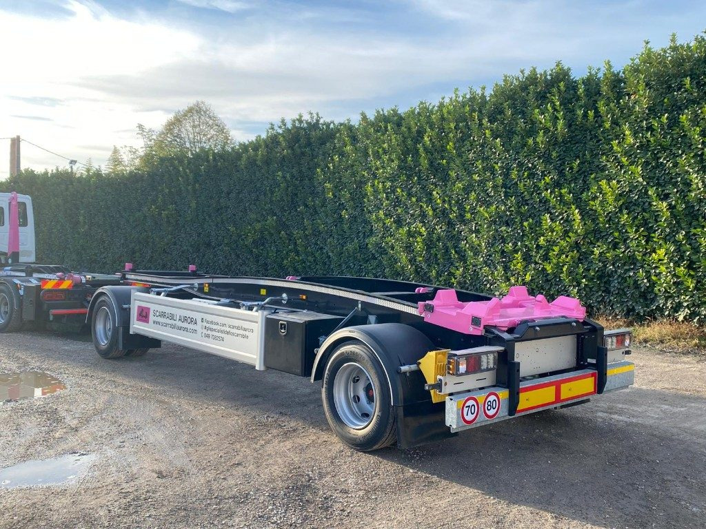 RIMORCHIO SCARRABILE IT RUNNER 20HN - Прицеп мультилифт/ Бункеровоз: фото 2 RIMORCHIO SCARRABILE IT RUNNER 20HN - Прицеп мультилифт/ Бункеровоз: фото 2