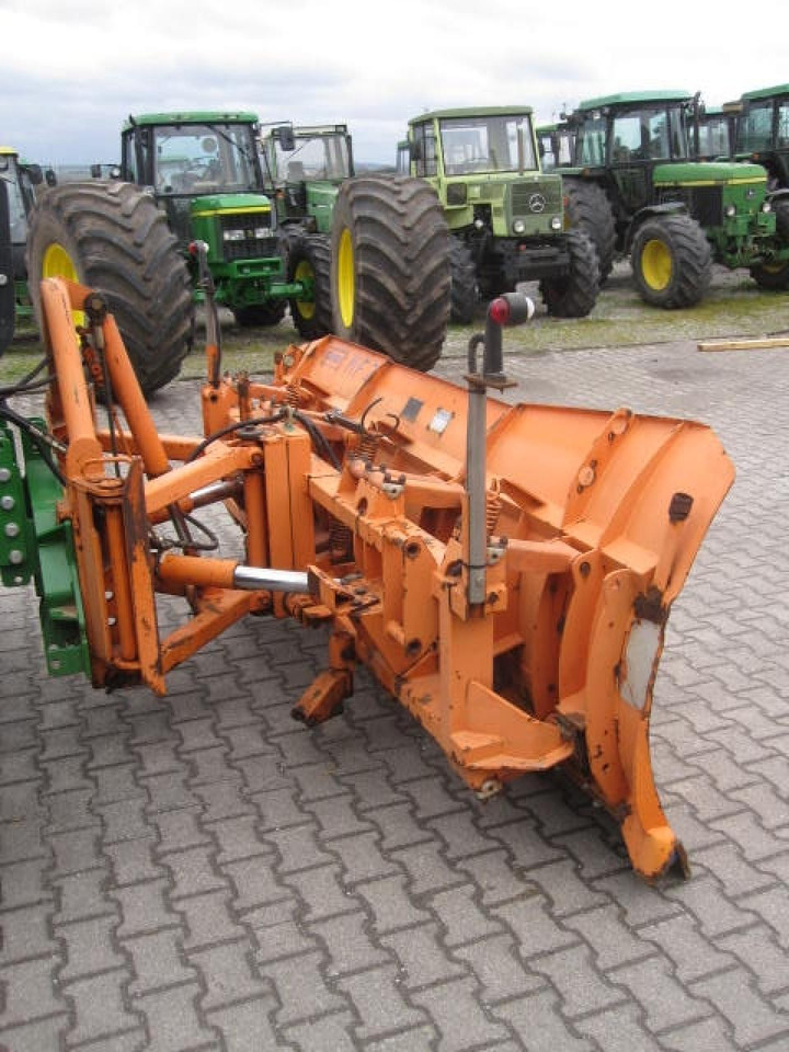 Schmidt MF 2.4 Schneepflug - Отвал: фото 2 Schmidt MF 2.4 Schneepflug - Отвал: фото 2