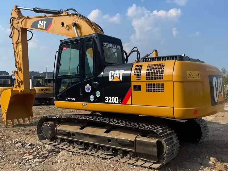 CATERPILLAR heavy Excavator CAT 320d 320D2 320D2L 323D 325d Original US Used CAT 320d Excavator 20Tons Excavator CAT320C 320D 320d2 on sale - Гусеничный экскаватор: фото 3 CATERPILLAR heavy Excavator CAT 320d 320D2 320D2L 323D 325d Original US Used CAT 320d Excavator 20Tons Excavator CAT320C 320D 320d2 on sale - Гусеничный экскаватор: фото 3