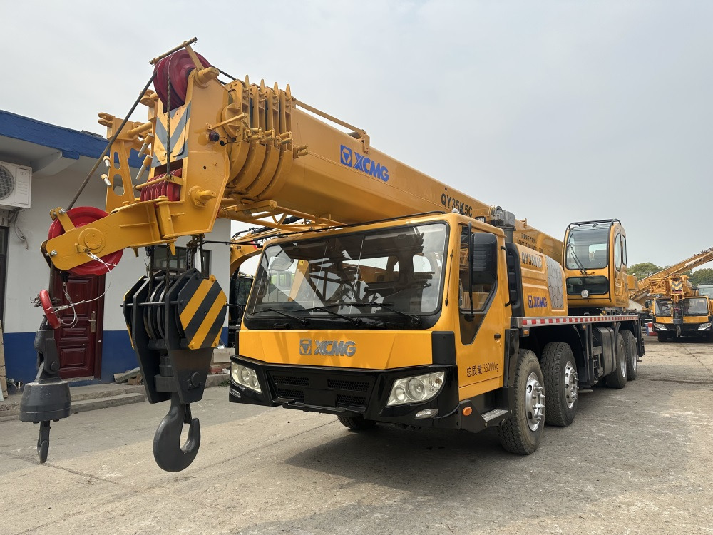 XCMG QY35K xct35l5 qy35k5c 35 ton truck crane - Мобильный кран: фото 1 XCMG QY35K xct35l5 qy35k5c 35 ton truck crane - Мобильный кран: фото 1