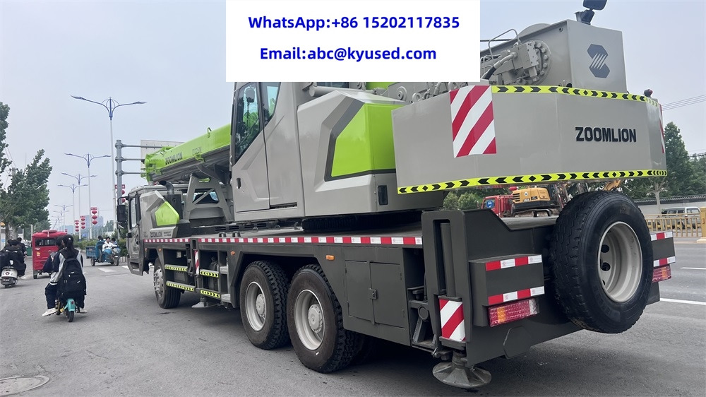 ZOOMLION ZTC251V QY25V 25TON 30TON 35TON 40TON 50TON 55TON 70TON 80TON 100T - Мобильный кран: фото 5 ZOOMLION ZTC251V QY25V 25TON 30TON 35TON 40TON 50TON 55TON 70TON 80TON 100T - Мобильный кран: фото 5