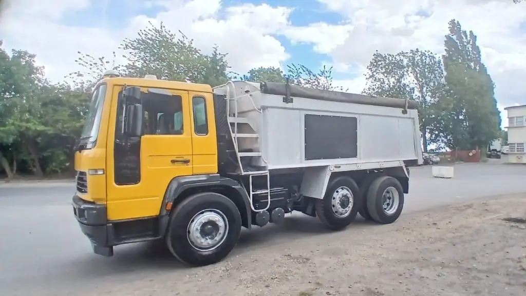 Volvo Tipper (KXS) - Самосвал: фото 4 Volvo Tipper (KXS) - Самосвал: фото 4