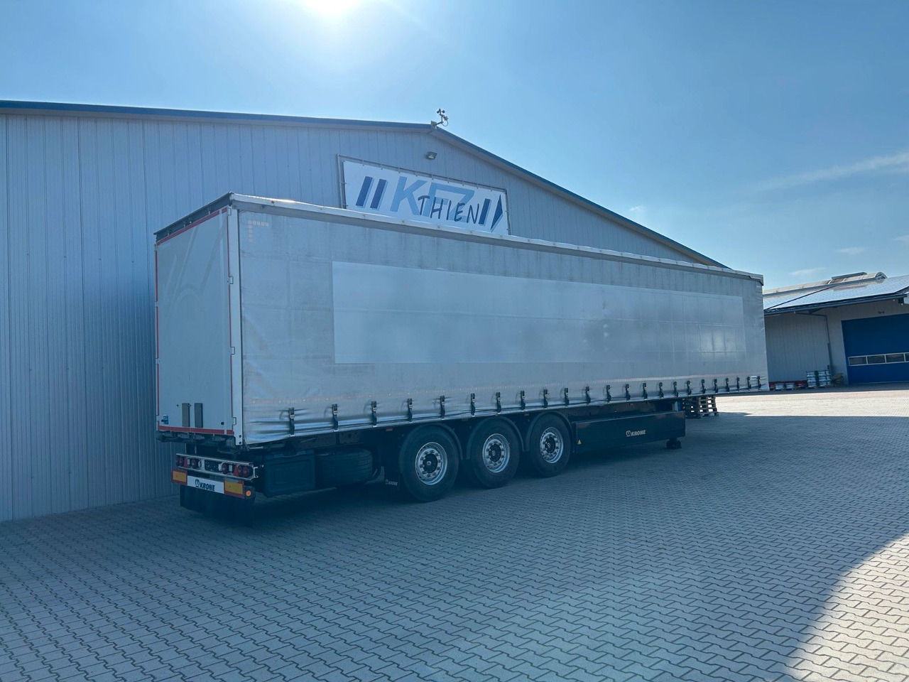Krone SDP27 | Liftachse, Palettenkasten, Iceprotect - Тентованный полуприцеп: фото 5 Krone SDP27 | Liftachse, Palettenkasten, Iceprotect - Тентованный полуприцеп: фото 5