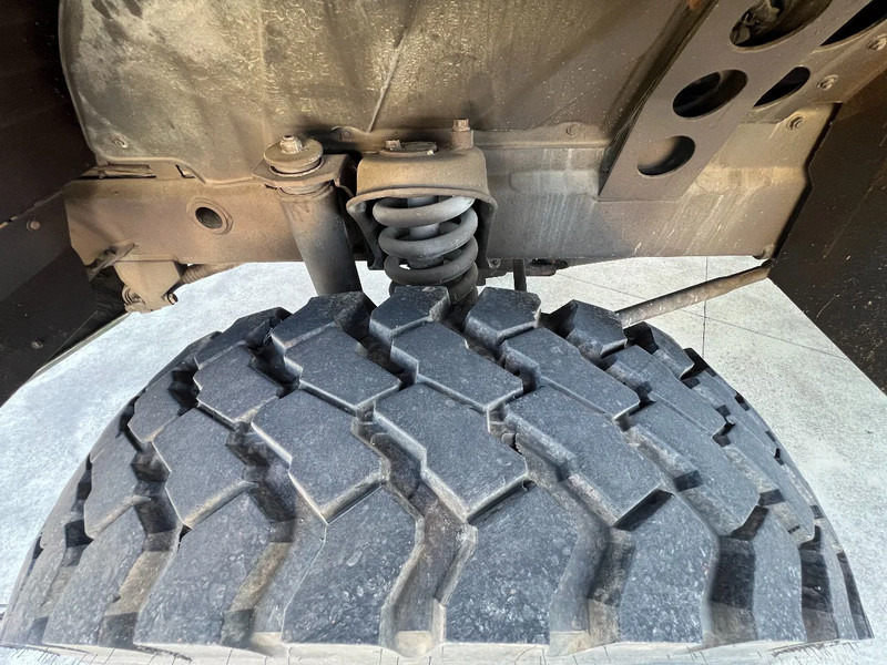 Грузовик MAN KAT 25.422DFAEG 6X6 CABIN CHASSIS - TWIST LOCKS SYSTEM: фото 10 Грузовик MAN KAT 25.422DFAEG 6X6 CABIN CHASSIS - TWIST LOCKS SYSTEM: фото 10