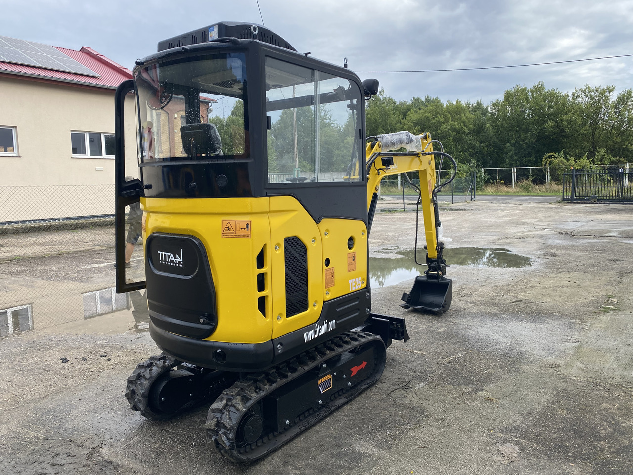 TITAN TE25 - Мини-экскаватор: фото 4 TITAN TE25 - Мини-экскаватор: фото 4