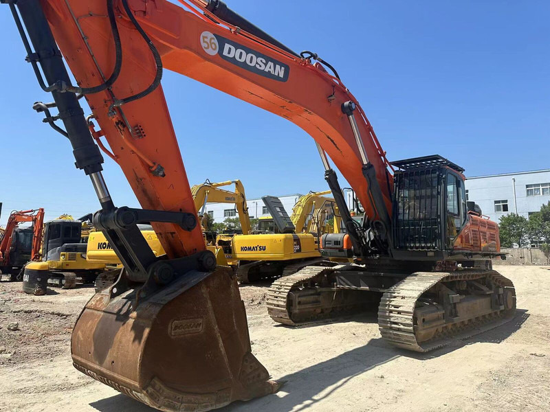 Doosan DX530 - Гусеничный экскаватор: фото 1 Doosan DX530 - Гусеничный экскаватор: фото 1
