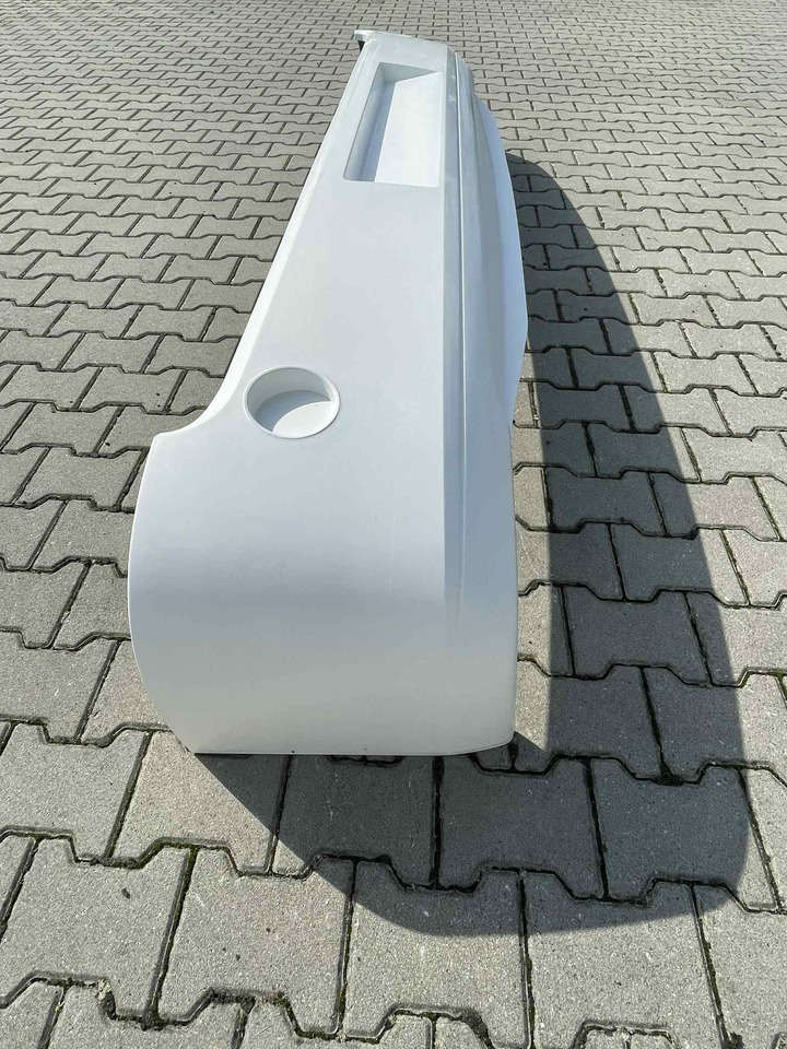 Zderzak tylny SCANIA IRIZAR PB Scania IRIZAR PB - Бампер для Автобусов: фото 2 Zderzak tylny SCANIA IRIZAR PB Scania IRIZAR PB - Бампер для Автобусов: фото 2