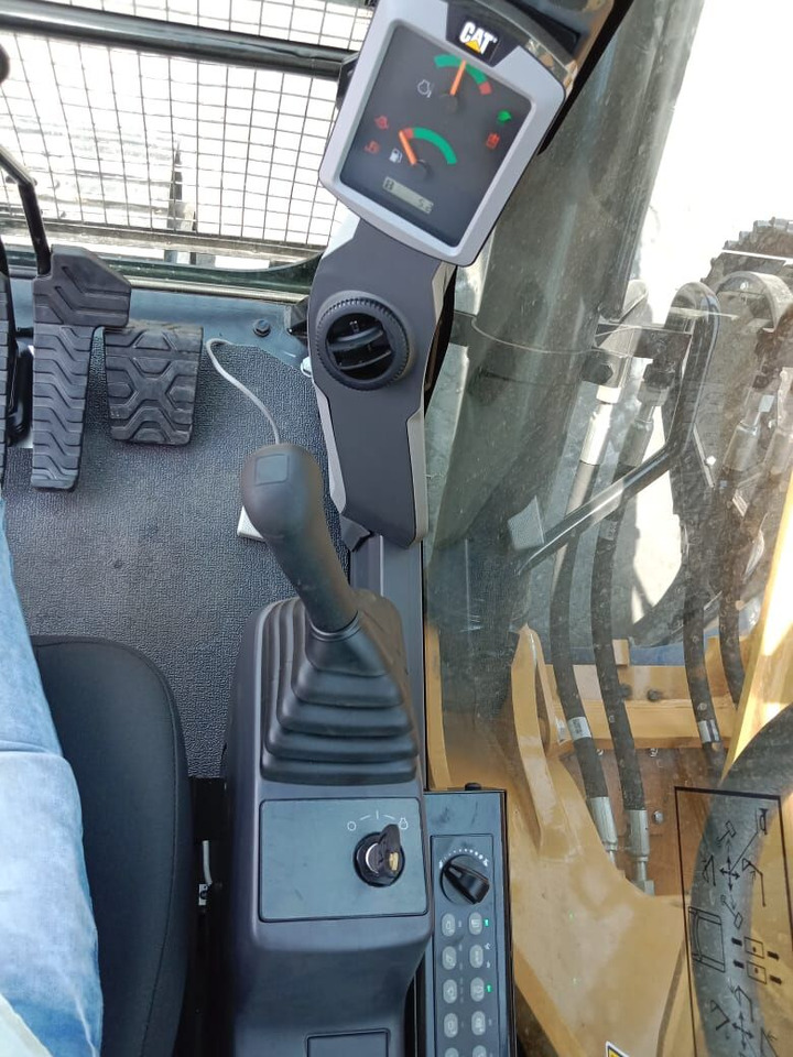 New Caterpillar 320D3GC tracked excavator - Гусеничный экскаватор: фото 5 New Caterpillar 320D3GC tracked excavator - Гусеничный экскаватор: фото 5