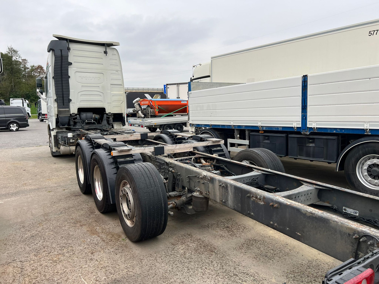 VOLVO FH 540 8x4 Fahrgestell - Грузовик-шасси: фото 3 VOLVO FH 540 8x4 Fahrgestell - Грузовик-шасси: фото 3