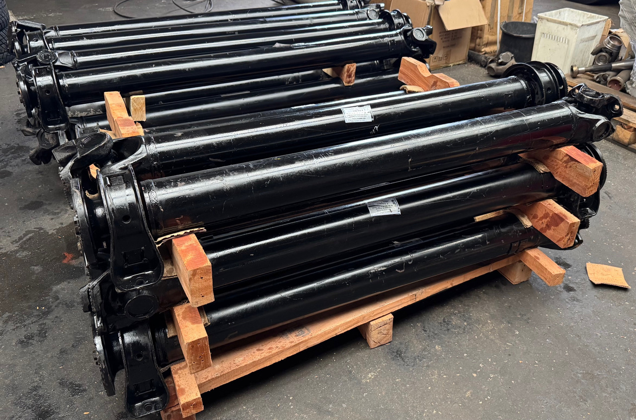 MAN - Приводный вал: фото 1 MAN - Приводный вал: фото 1