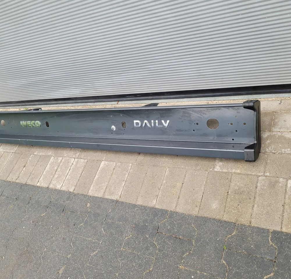 BELKA TYŁ ZDERZAK IVECO DAILY 5802852176 196CM - Бампер для Коммерческих автомобилей: фото 3 BELKA TYŁ ZDERZAK IVECO DAILY 5802852176 196CM - Бампер для Коммерческих автомобилей: фото 3