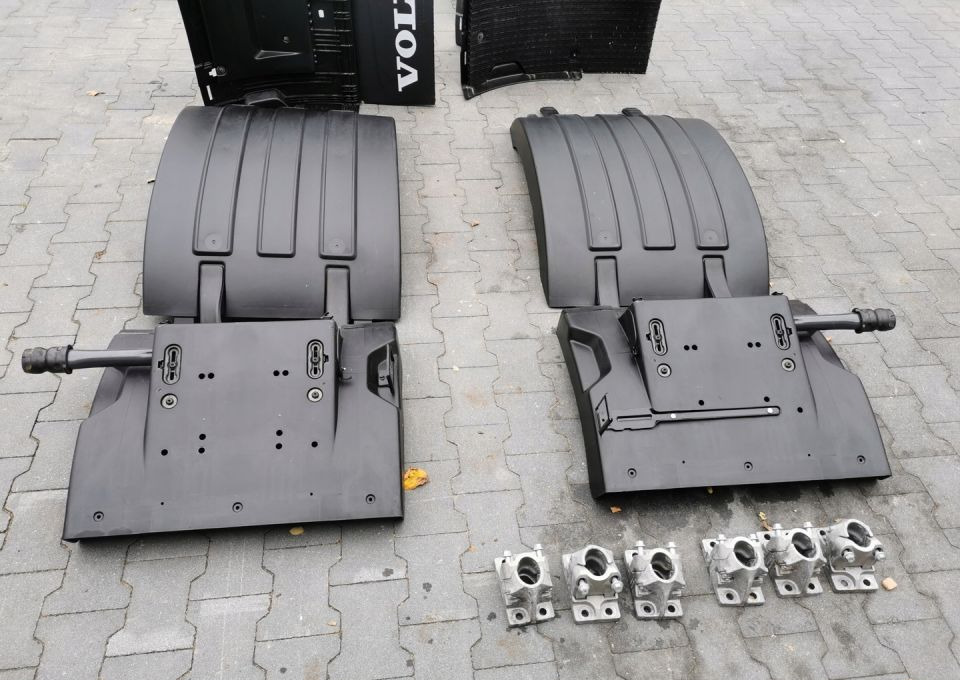 BŁOTNIKI NADKOLE 2 OS VOLVO FH4 NOWY ORYGINAŁ - Крыло: фото 4 BŁOTNIKI NADKOLE 2 OS VOLVO FH4 NOWY ORYGINAŁ - Крыло: фото 4