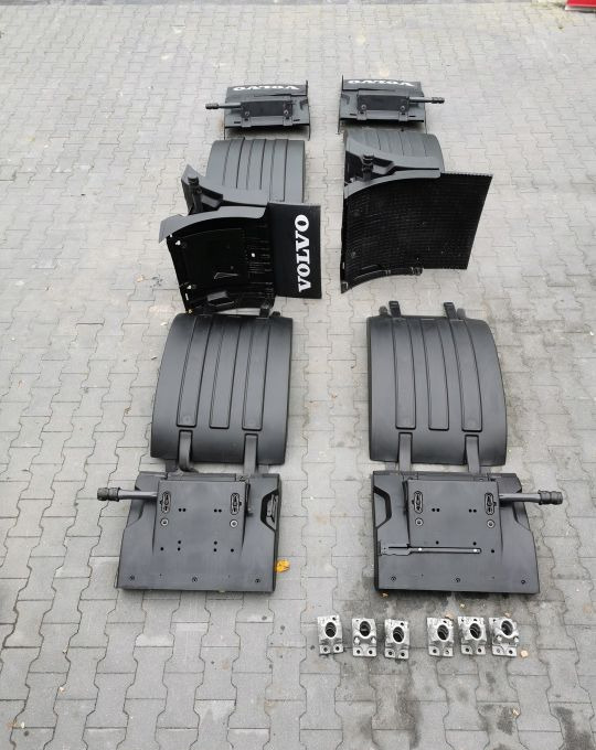 BŁOTNIKI NADKOLE 2 OS VOLVO FH4 NOWY ORYGINAŁ - Крыло: фото 1 BŁOTNIKI NADKOLE 2 OS VOLVO FH4 NOWY ORYGINAŁ - Крыло: фото 1