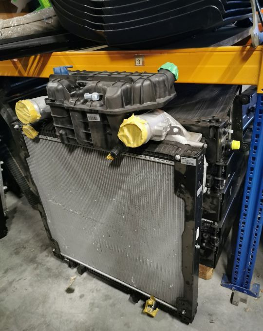 CHŁODNICA WODY MAN TGS NEW MODEL 81.06100-6917 - Радиатор для Грузовиков: фото 1 CHŁODNICA WODY MAN TGS NEW MODEL 81.06100-6917 - Радиатор для Грузовиков: фото 1