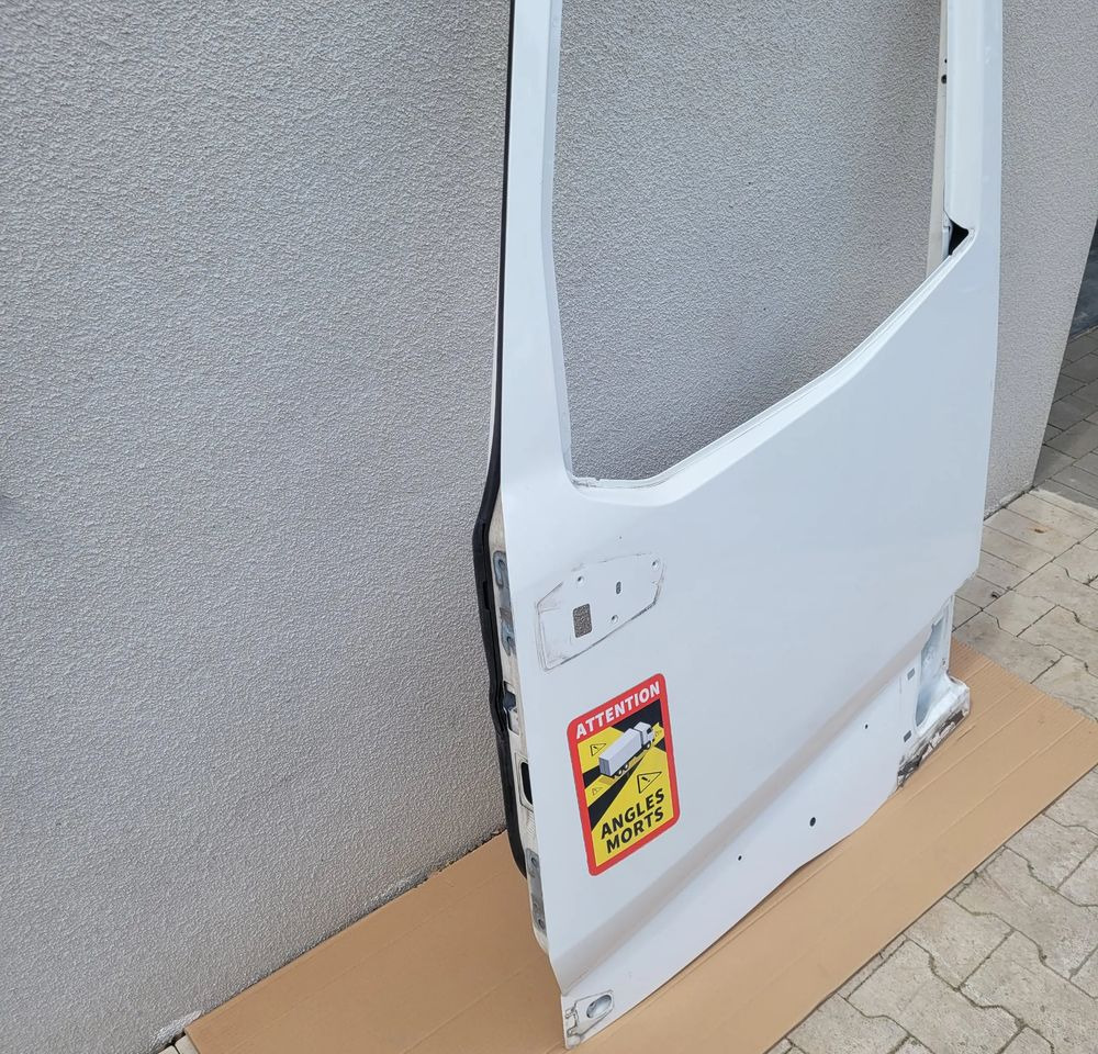 DRZWI LEWE RENAULT RANGE T GAMA ORYGINAŁ NIEMALOWANE CHWALIM116 - Дверь и запчасти для Грузовиков: фото 3 DRZWI LEWE RENAULT RANGE T GAMA ORYGINAŁ NIEMALOWANE CHWALIM116 - Дверь и запчасти для Грузовиков: фото 3