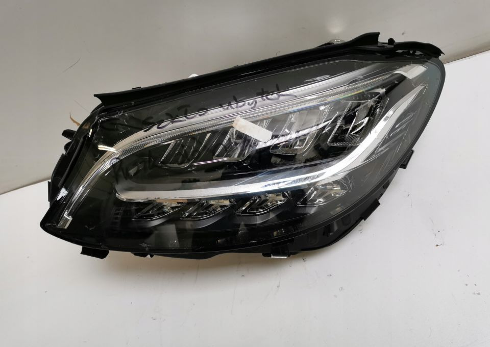 LAMPA MERCEDES C KLASA A2059065906 LIFT LEWA - Передняя фара: фото 1 LAMPA MERCEDES C KLASA A2059065906 LIFT LEWA - Передняя фара: фото 1