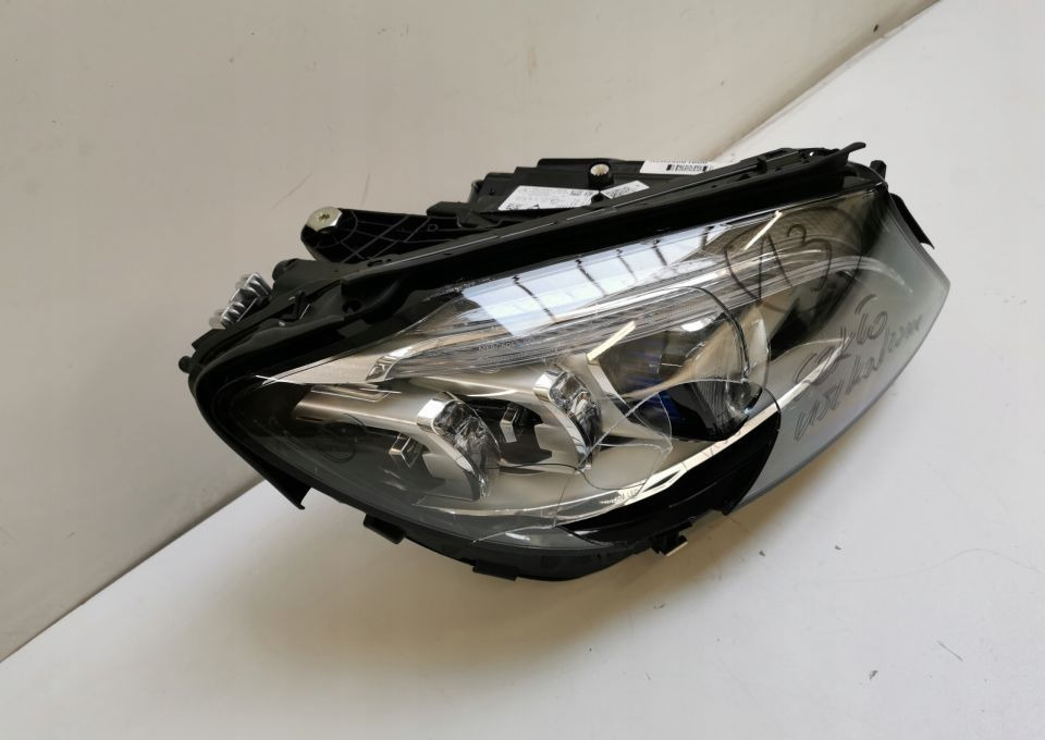 LAMPA PRZÓD MERCEDES C KLASA A 205 9061606 LIFT - Передняя фара: фото 2 LAMPA PRZÓD MERCEDES C KLASA A 205 9061606 LIFT - Передняя фара: фото 2