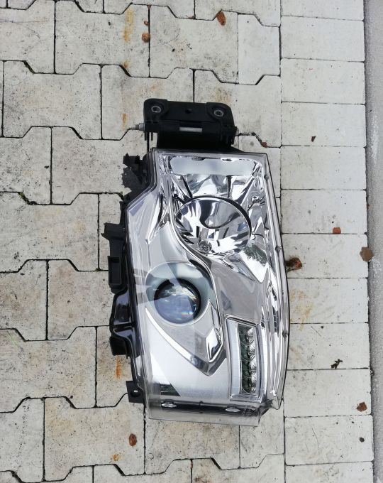 LAMPA XENON RENAULT RANGE T GAMA Lewy ORYGINAŁ - Передняя фара для Грузовиков: фото 1 LAMPA XENON RENAULT RANGE T GAMA Lewy ORYGINAŁ - Передняя фара для Грузовиков: фото 1