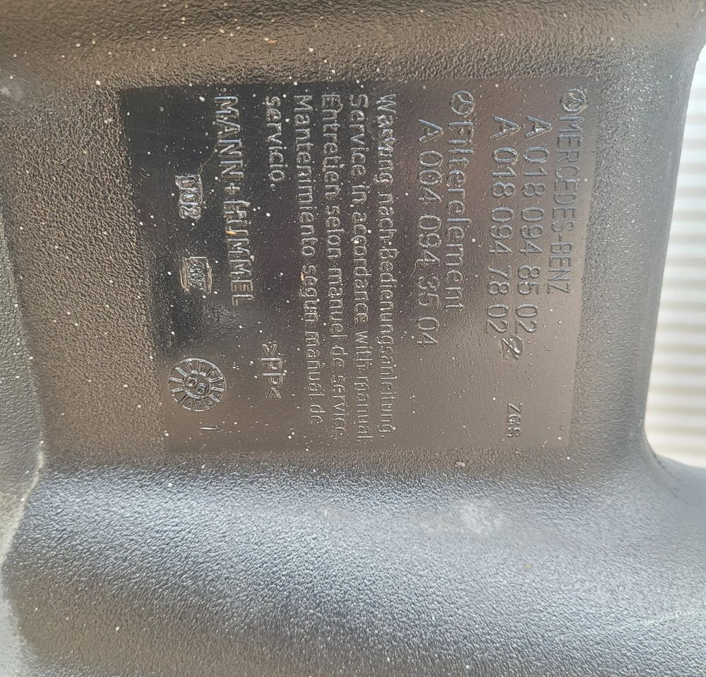 OBUDOWA FILTRA POWIETRZA MERCEDES ACTROS A0180948502 CHWALIM116 - Воздушный фильтр для Грузовиков: фото 3 OBUDOWA FILTRA POWIETRZA MERCEDES ACTROS A0180948502 CHWALIM116 - Воздушный фильтр для Грузовиков: фото 3