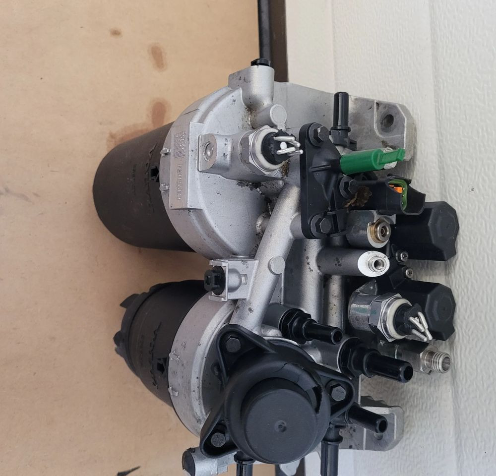 PODSTAWA FILTRA PALIWA VOLVO FH4 ORYGINAŁ 24137484 CHWALIM116 - Топливный фильтр для Грузовиков: фото 3 PODSTAWA FILTRA PALIWA VOLVO FH4 ORYGINAŁ 24137484 CHWALIM116 - Топливный фильтр для Грузовиков: фото 3