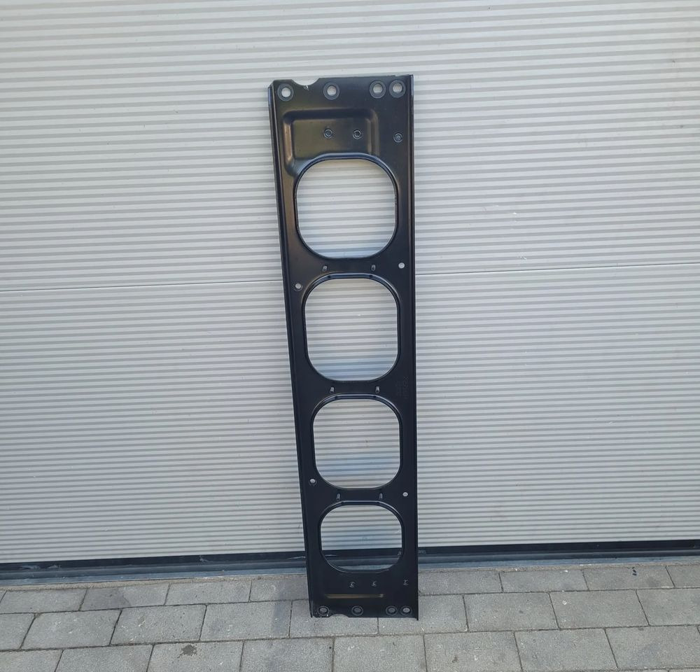 WAZMOCNIENIE POPRZECZNICA VOLVO FH4 FH5 NOWY ORYGINAŁ 21825534 - Кузов и экстерьер для Грузовиков: фото 2 WAZMOCNIENIE POPRZECZNICA VOLVO FH4 FH5 NOWY ORYGINAŁ 21825534 - Кузов и экстерьер для Грузовиков: фото 2