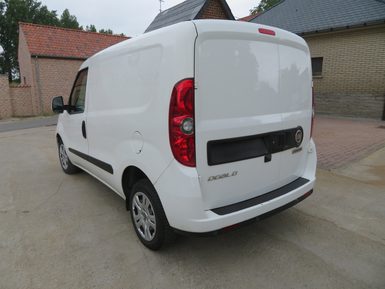 FIAT Doblo Cargo 1.6 Multijet - Легковой фургон: фото 5 FIAT Doblo Cargo 1.6 Multijet - Легковой фургон: фото 5