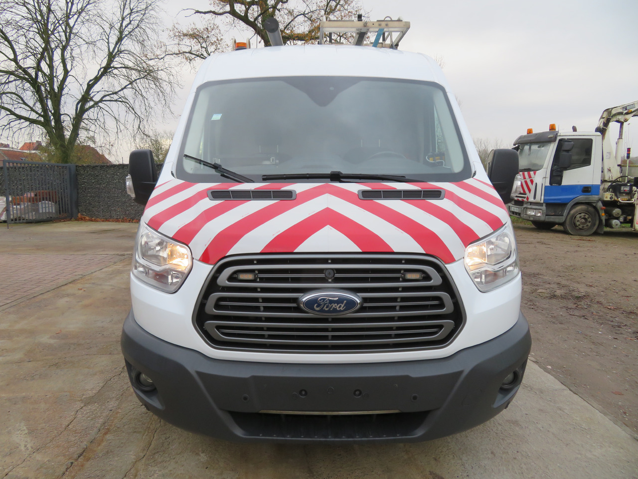 Ford Transit 2.0TDCi - L2H2 - Цельнометаллический фургон: фото 2 Ford Transit 2.0TDCi - L2H2 - Цельнометаллический фургон: фото 2