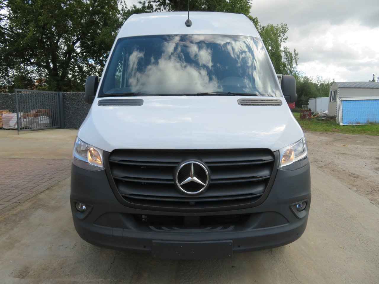 Mercedes-Benz Sprinter 317cdi - A2H2 - Коммерческий автомобиль: фото 2 Mercedes-Benz Sprinter 317cdi - A2H2 - Коммерческий автомобиль: фото 2