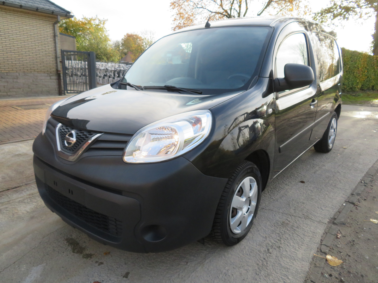 Nissan NV250 1.5dCi - Легковой фургон: фото 3 Nissan NV250 1.5dCi - Легковой фургон: фото 3