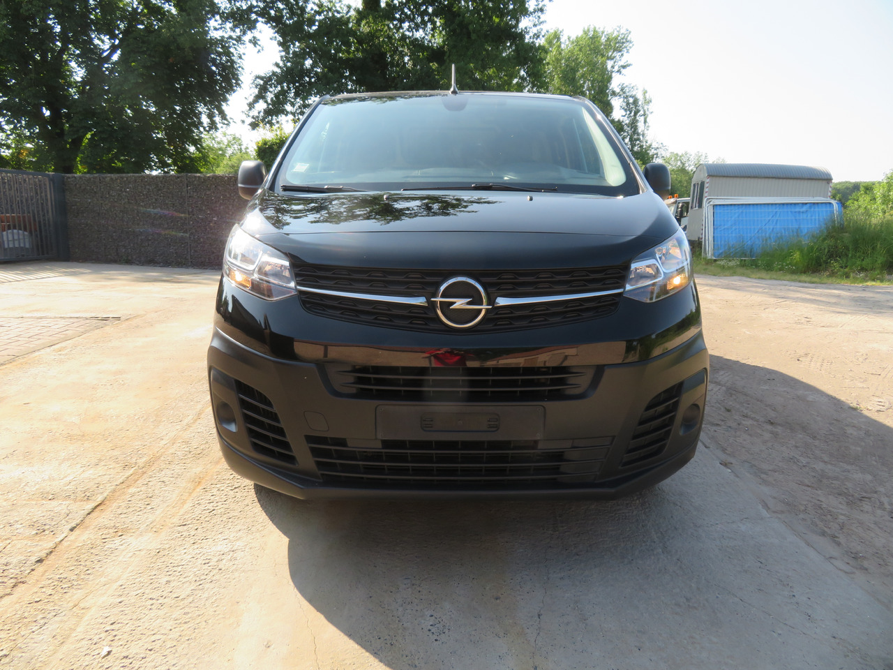 OPEL Vivaro 2.0 Turbo - L2H1 - Легковой фургон: фото 2 OPEL Vivaro 2.0 Turbo - L2H1 - Легковой фургон: фото 2