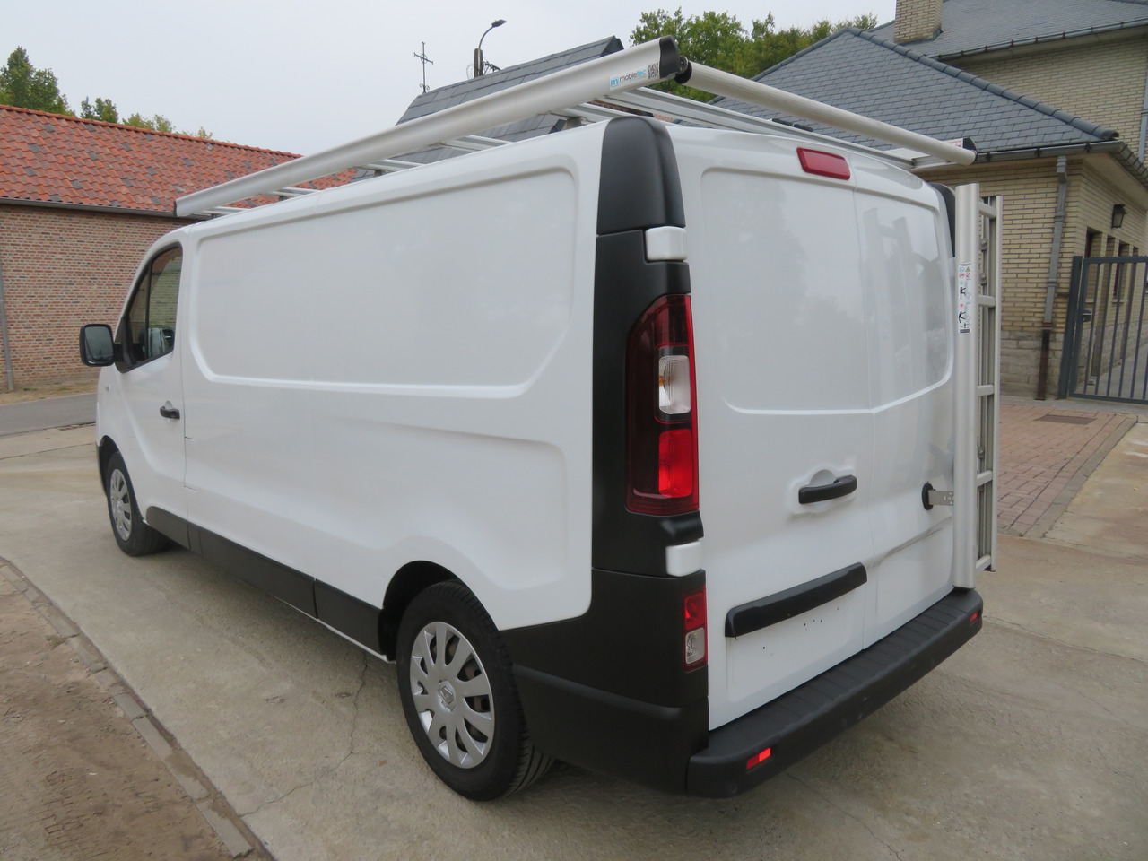 Renault Trafic 1.6dCi Grand Confort - L2H1 - Легковой фургон: фото 5 Renault Trafic 1.6dCi Grand Confort - L2H1 - Легковой фургон: фото 5