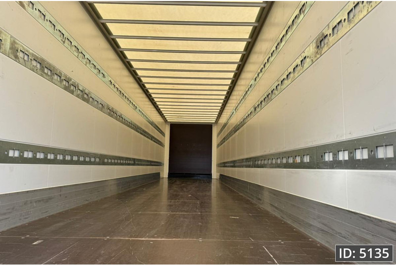 Krone SEK / Steering axle / More available - Полуприцеп-фургон: фото 5 Krone SEK / Steering axle / More available - Полуприцеп-фургон: фото 5