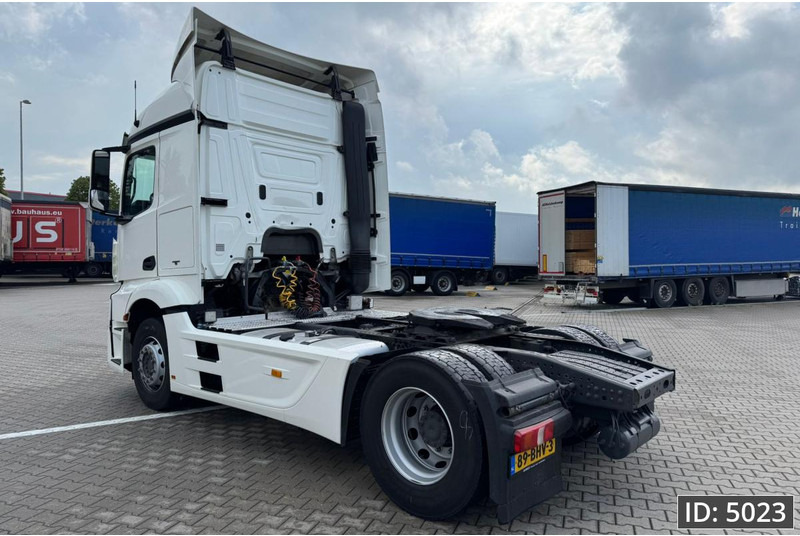 Mercedes-Benz Actros 1842 StreamSpace, Euro 6, / Streamspace / 9 Pieces - Тягач: фото 2 Mercedes-Benz Actros 1842 StreamSpace, Euro 6, / Streamspace / 9 Pieces - Тягач: фото 2