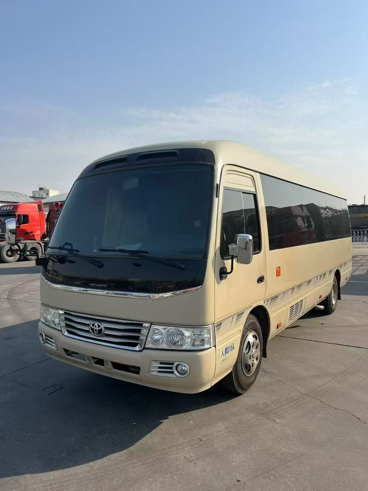 TOYOTA Coaster - Автобус: фото 1 TOYOTA Coaster - Автобус: фото 1