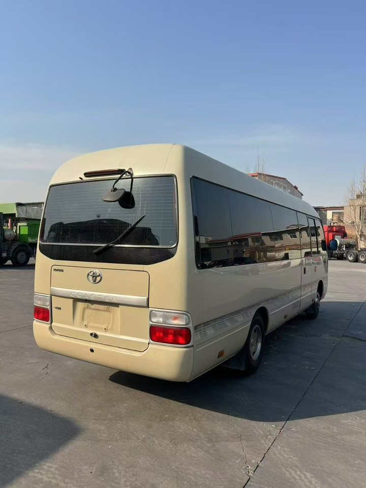 TOYOTA Coaster - Автобус: фото 4 TOYOTA Coaster - Автобус: фото 4