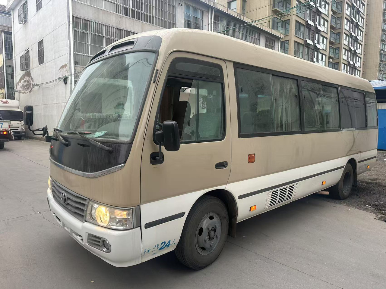 TOYOTA Coaster - Автобус: фото 5 TOYOTA Coaster - Автобус: фото 5