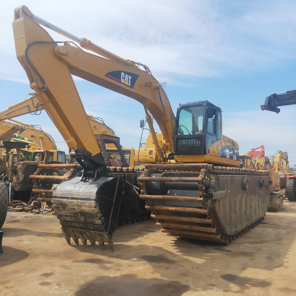 CATERPILLAR 320C - Гусеничный экскаватор: фото 2 CATERPILLAR 320C - Гусеничный экскаватор: фото 2