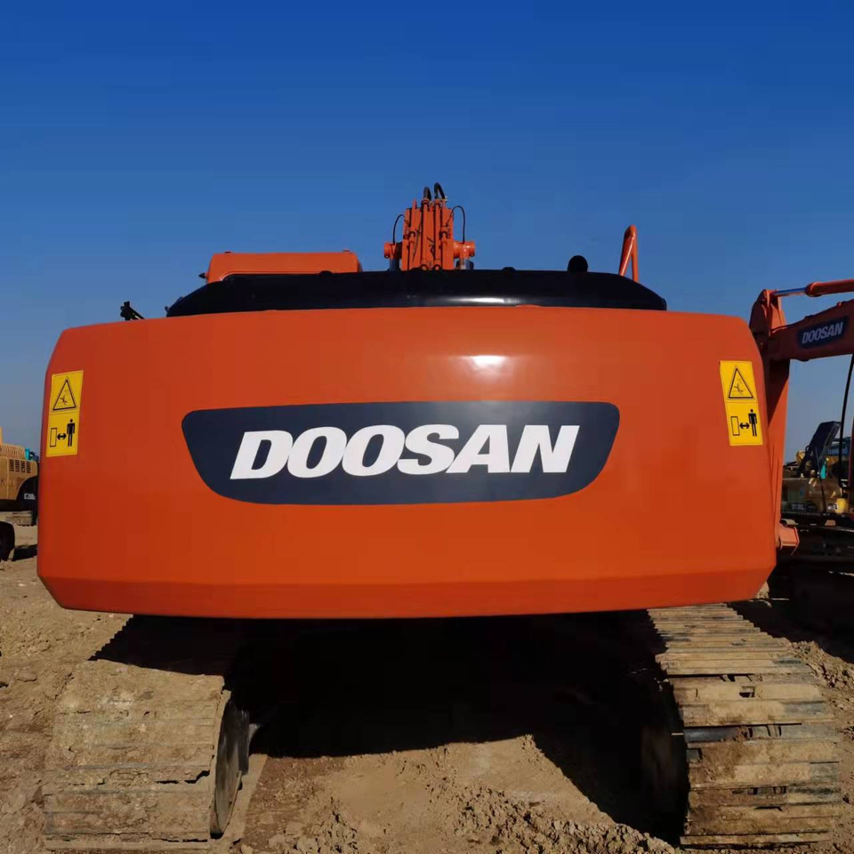 DOOSAN DH220LC-7$21000 - Гусеничный экскаватор: фото 2 DOOSAN DH220LC-7$21000 - Гусеничный экскаватор: фото 2