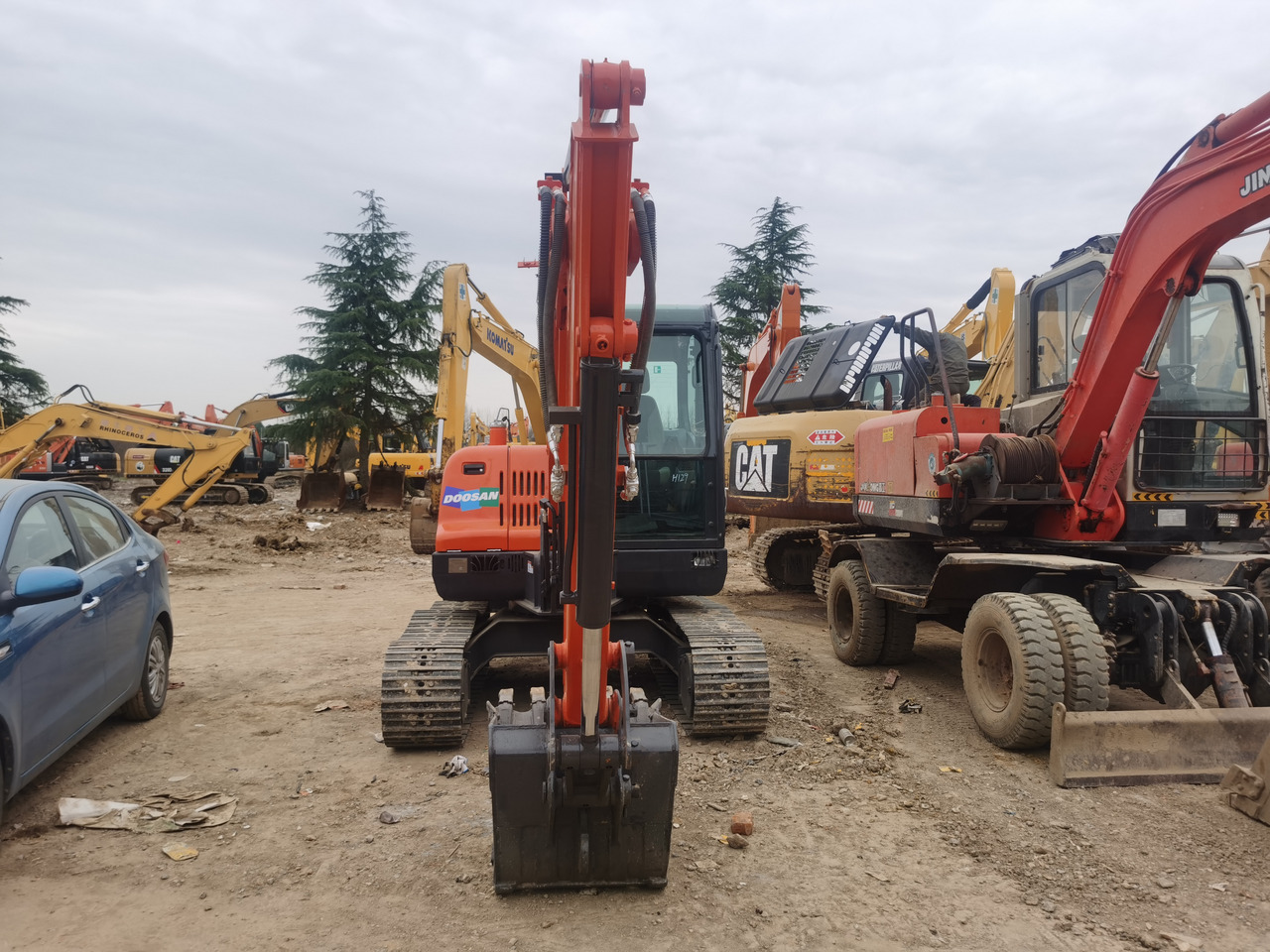 DOOSAN DX60 - Гусеничный экскаватор: фото 2 DOOSAN DX60 - Гусеничный экскаватор: фото 2