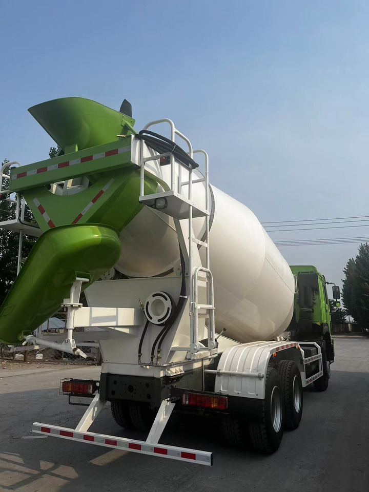 HOWO Cement Mixer Truck 6*4 - Автобетоносмеситель: фото 4 HOWO Cement Mixer Truck 6*4 - Автобетоносмеситель: фото 4