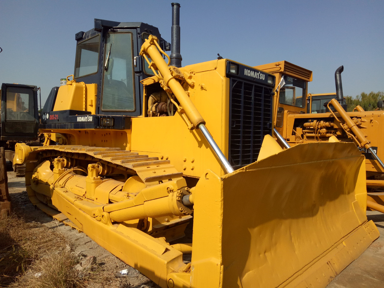 KOMATSU D85 - Бульдозер: фото 3 KOMATSU D85 - Бульдозер: фото 3