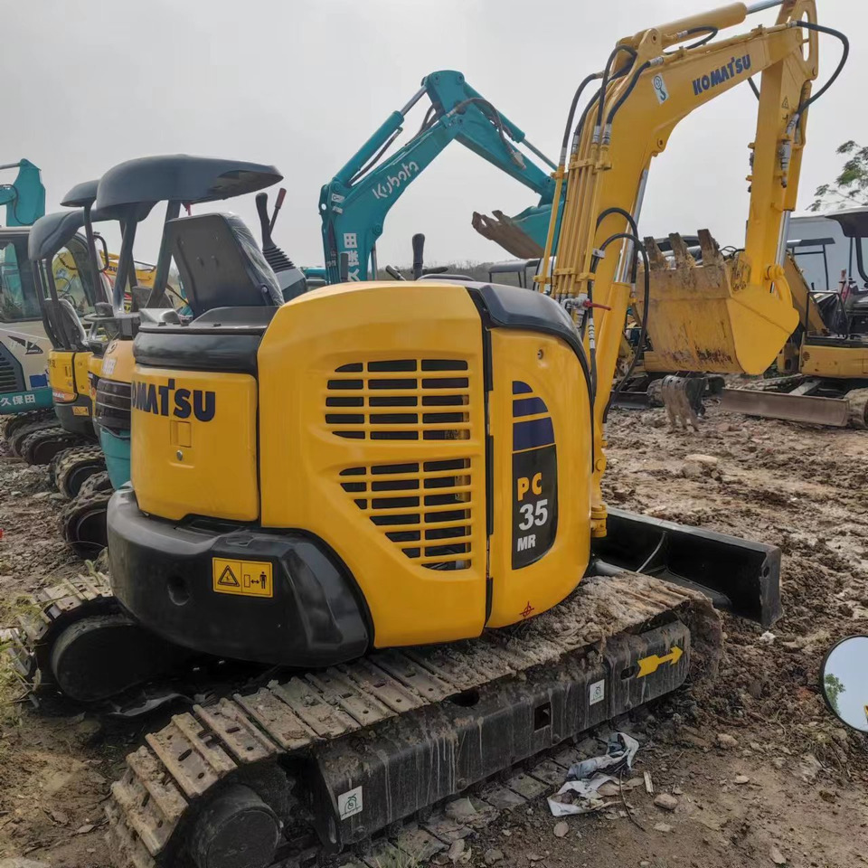 KOMATSU Mini Excavator Pc 35 - Мини-экскаватор: фото 3 KOMATSU Mini Excavator Pc 35 - Мини-экскаватор: фото 3