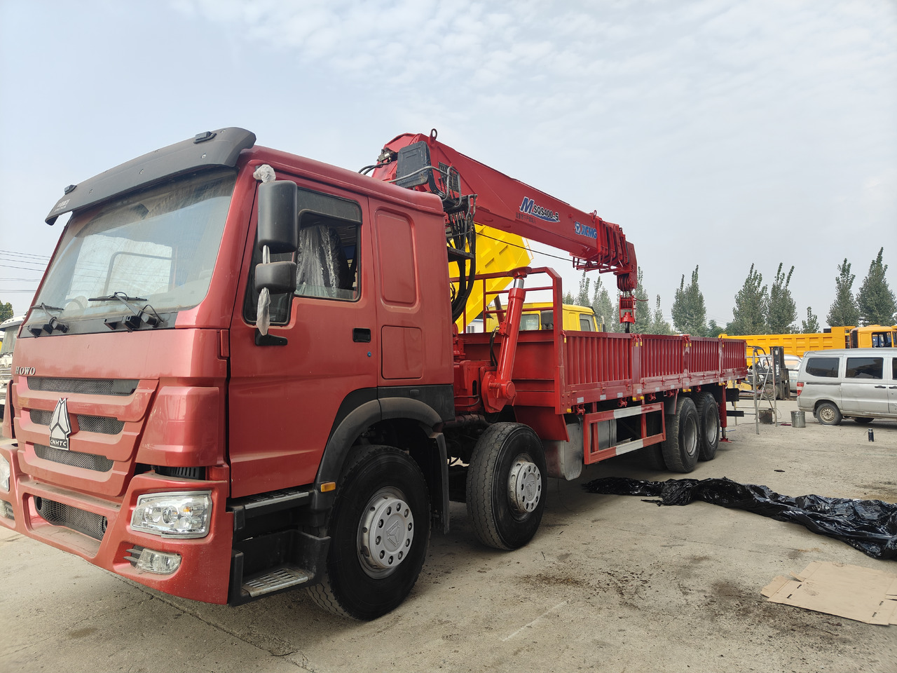 SINOTRUK HOWO 8X4 16 TONS CLICK HERE FOR DISCOUNT - Автоманипулятор: фото 2 SINOTRUK HOWO 8X4 16 TONS CLICK HERE FOR DISCOUNT - Автоманипулятор: фото 2