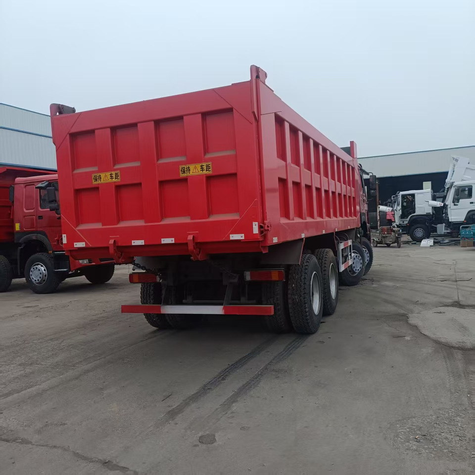 SINOTRUK HOWO 8x4 CLICK HERE FOR DISCOUNT - Самосвал: фото 5 SINOTRUK HOWO 8x4 CLICK HERE FOR DISCOUNT - Самосвал: фото 5