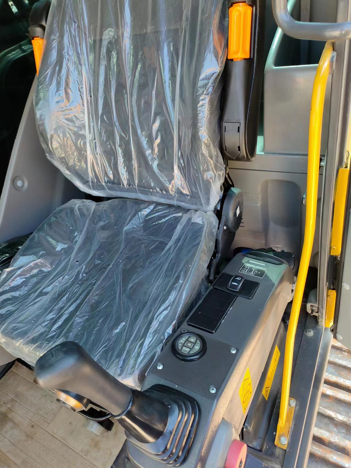 VOLVO Excavator - Гусеничный экскаватор: фото 5 VOLVO Excavator - Гусеничный экскаватор: фото 5