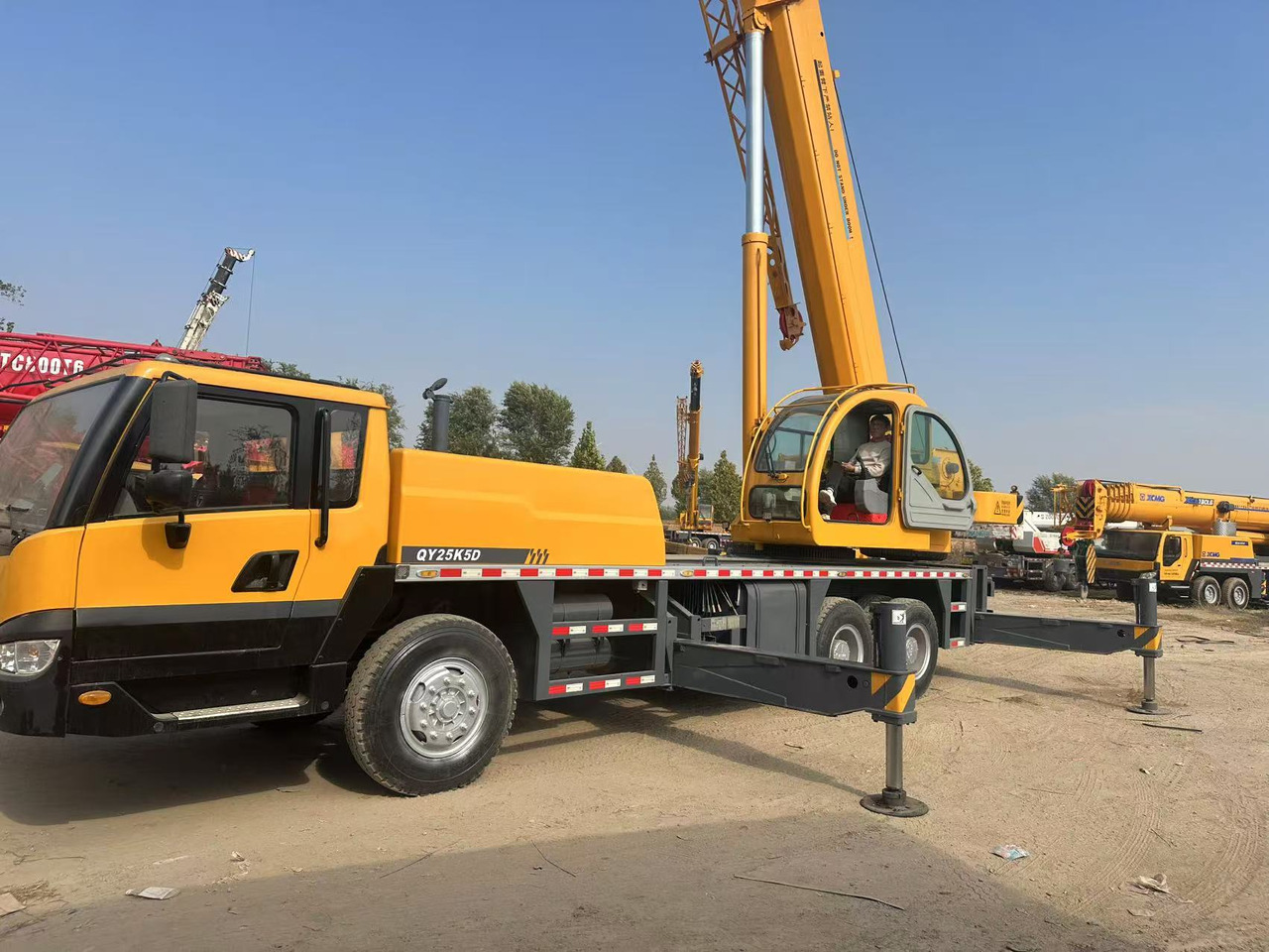 XCMG Crane QY25K5D Good Condition - Кран: фото 5 XCMG Crane QY25K5D Good Condition - Кран: фото 5
