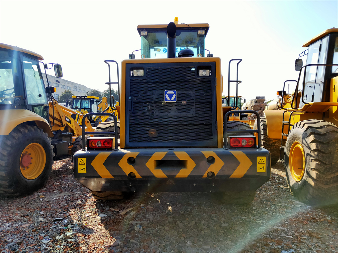 XCMG Wheel Loader LW500KV Click Here for Discount - Колёсный погрузчик: фото 3 XCMG Wheel Loader LW500KV Click Here for Discount - Колёсный погрузчик: фото 3