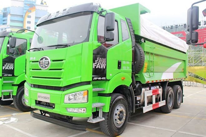 FAW Faw J6P Dump Truck for Sale in Togo - Самосвал: фото 1 FAW Faw J6P Dump Truck for Sale in Togo - Самосвал: фото 1